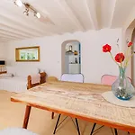 Traumhaftes Mit Pool, Mediterranem Garten, Grill, Babybett, Wifi Apartament *
