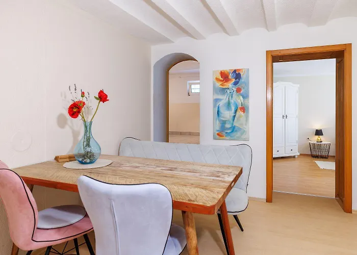 Apartament Traumhaftes Mit Pool, Mediterranem Garten, Grill, Babybett, Wifi *